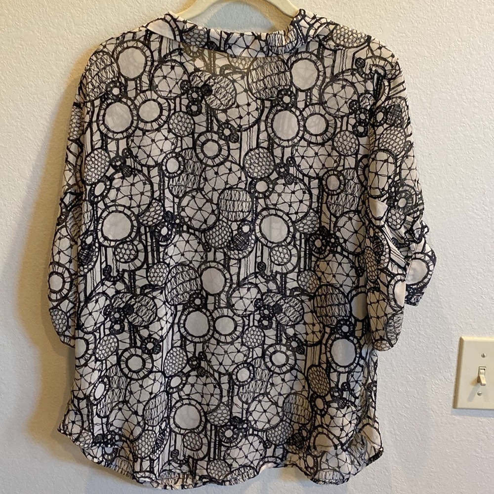 GLAM PRINT BLOUSE - Picture 3 of 3